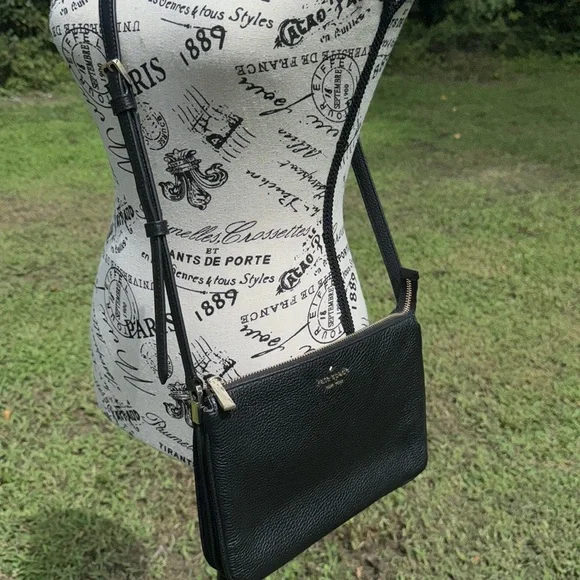 LEILA TRIPLE GUSSET CROSSBODY - Picture 4 of 16